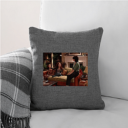 8 Simple Rules' plot is about a suburban family 8 Simple Rules Pillows Cover