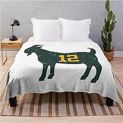 Aaron Rodgers T-Shirt Goat 12 vintage Throw Blanket