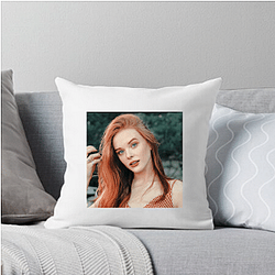 Abigail Cowen is from Florida Abigail Cowen Pillows Cover