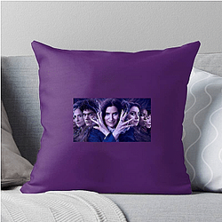 Agatha All Along follows a powerful witch Agatha All Along Pillows Cover
