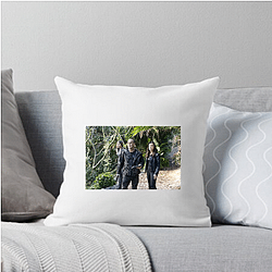 Agents of S.H.I.E.L.D's plot involves espionage and powers Agents Of S.h.i.e.l.d. Pillows Cover