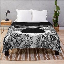 Akira Blanket - Akira cyberpunk city explosion Throw Blanket RB0908
