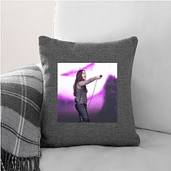Generation Spokeswoman Alanis Morissette Pillows Cover