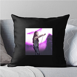Generation Spokeswoman Alanis Morissette Pillows Cover