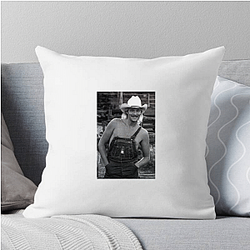 Alan Jackson's music tells stories of everyday life Alan Jackson Pillows Cover