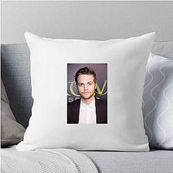 Academy Award Winner Alexander Calvert Pillows Cover