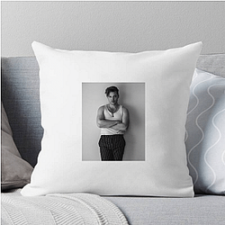Breakout Star Alexander Calvert Pillows Cover