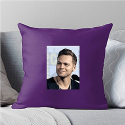 Leading Man Alexander Calvert Pillows Cover