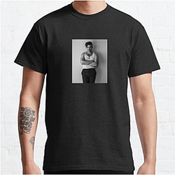 Breakout Star Alexander Calvert T-Shirts