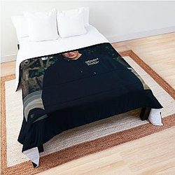 Alex Warren Comforter