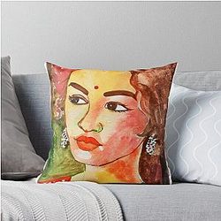 Alia Bhatt Throw Pillow