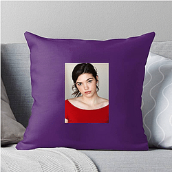 Alisha Newton has won awards for her acting Alisha Newton Pillows Cover