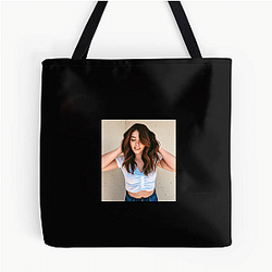 Alisha Newton's character is Georgie Fleming Morris Alisha Newton Bags
