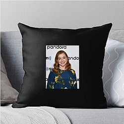 Cult Actress Alyson Hannigan Pillows Cover