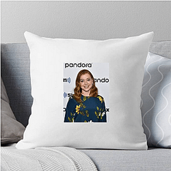 Cult Actress Alyson Hannigan Pillows Cover