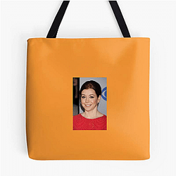 Sitcom Star Alyson Hannigan Bags