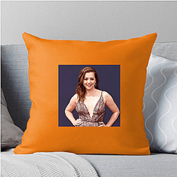 Quirky Charm Alyson Hannigan Pillows Cover