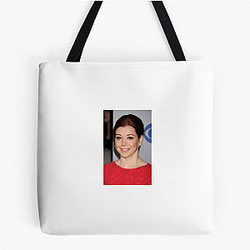 Sitcom Star Alyson Hannigan Bags