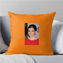 Sitcom Star Alyson Hannigan Pillows Cover