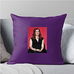 Screen Talent Alyson Hannigan Pillows Cover