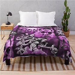 Amanda Nunes The Lioness Throw Blanket