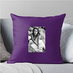 Amy Acker is famous for her role as Root Amy Acker Pillows Cover