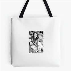 Amy Acker is famous for her role as Root Amy Acker Bags