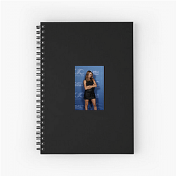 Amy Acker has a versatile acting range Amy Acker Notebook