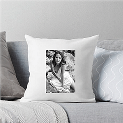 Amy Acker is famous for her role as Root Amy Acker Pillows Cover