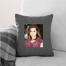 Ana de Armas is known for her beauty and versatility Ana De Armas Pillows Cover