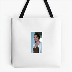 Ana de Armas's breakout role was in the film Knives Out Ana De Armas Bags
