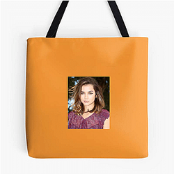 Ana de Armas is known for her beauty and versatility Ana De Armas Bags