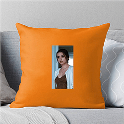 Ana de Armas's breakout role was in the film Knives Out Ana De Armas Pillows Cover
