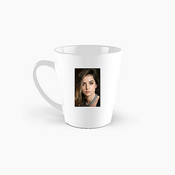 Ana de Armas later moved to Los Angeles Ana De Armas Mugs