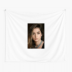 Ana de Armas later moved to Los Angeles Ana De Armas Tapestries