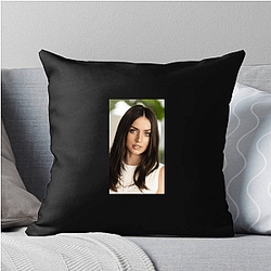 Ana de Armas received a Golden Globe nomination for Knives Out Ana De Armas Pillows Cover