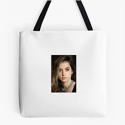 Ana de Armas later moved to Los Angeles Ana De Armas Bags