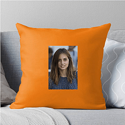 Ana de Armas received an Oscar nomination for Blonde Ana De Armas Pillows Cover