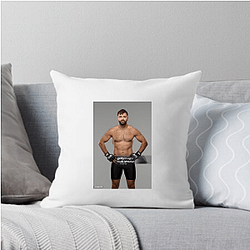 Former Champion Andrei Arlovski Pillows Cover