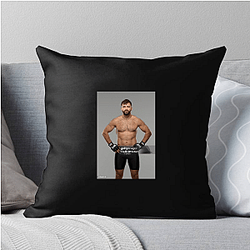 Former Champion Andrei Arlovski Pillows Cover