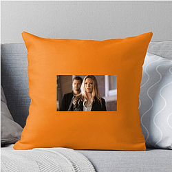 Anna Torv Merchandise Anna Torv Pillows Cover