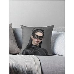 Anne Hathaway Illustration Throw Pillow