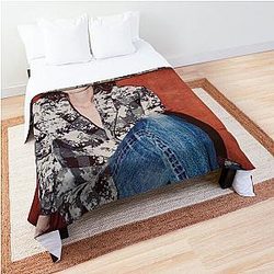 Anne Hathaway Comforter