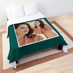 Anne Hathaway Comforter