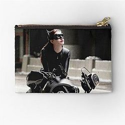 Anne Hathaway Design Zipper Pouch