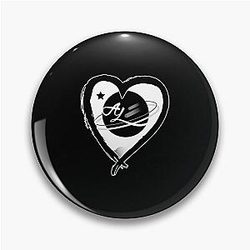 Annie Leblanc Pin