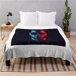 Anuel AA Throw Blanket