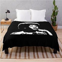 Aretha Franklin Sings Throw Blanket