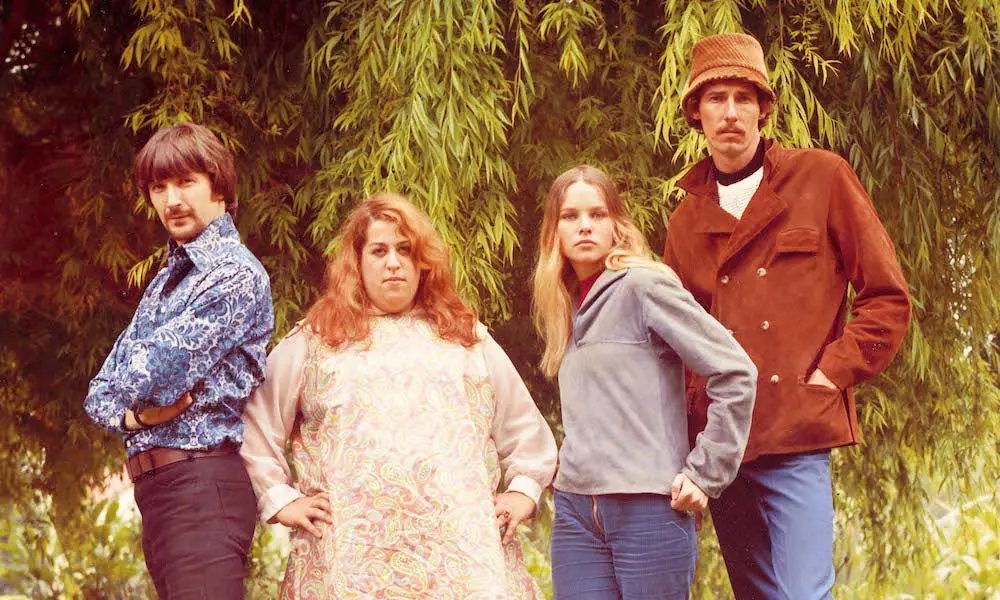 The Story Behind The Mamas And The Papas Biggest Hits