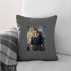 Emotional Range Ashley Johnson Pillows Cover